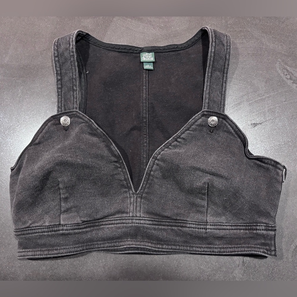 WILD FABLE Black Croptop